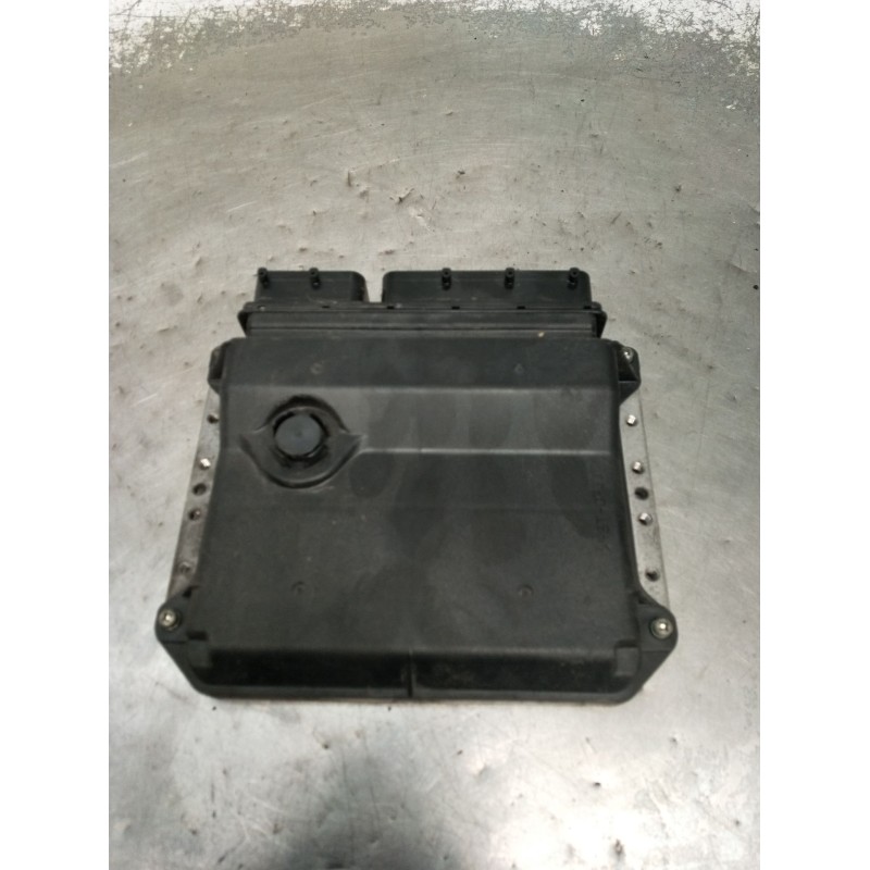 Recambio de centralita motor uce para toyota auris (_e15_) 2.0 d-4d (ade150_) referencia OEM IAM 8966102S30 MB2759000424 2006