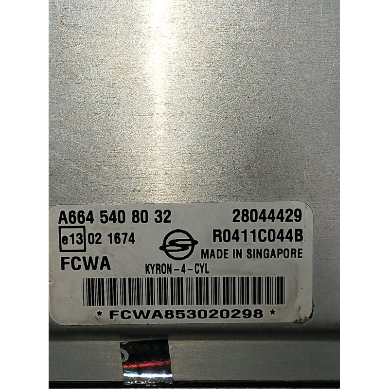 Recambio de centralita motor uce para ssangyong kyron 2.0 xdi referencia OEM IAM A6645408032 28044429 R0411C044B 2005