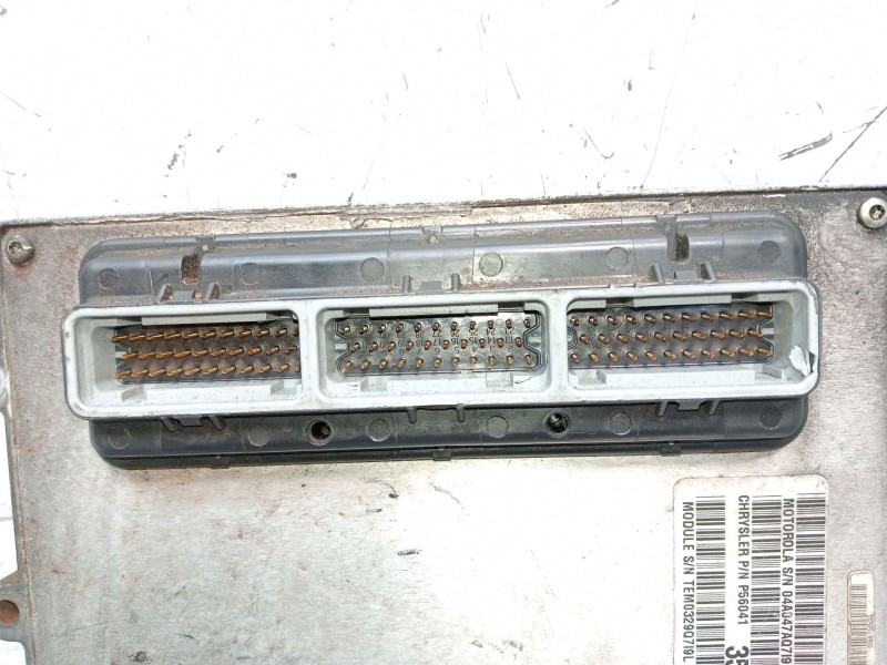 Recambio de centralita motor uce para jeep gr.cherokee (wj/wg) 3.1 td cat referencia OEM IAM P56041353AG  