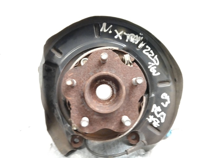 Recambio de mangueta trasera izquierda para nissan x-trail (t30) 2.2 dci diesel cat referencia OEM IAM   