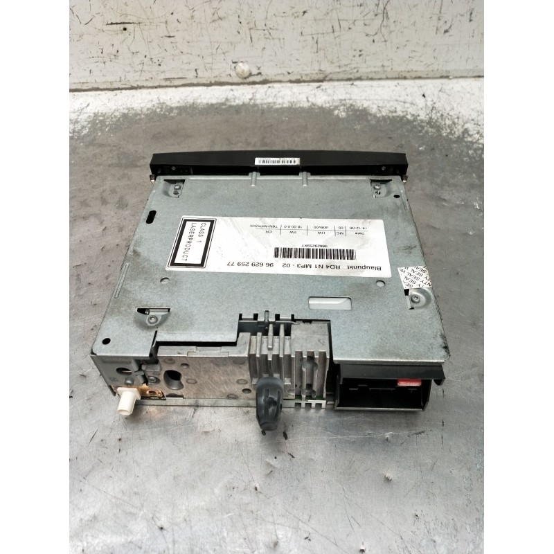 Recambio de sistema audio / radio cd para peugeot 307 (3a/c) 1.6 16v referencia OEM IAM 9662925977  2005