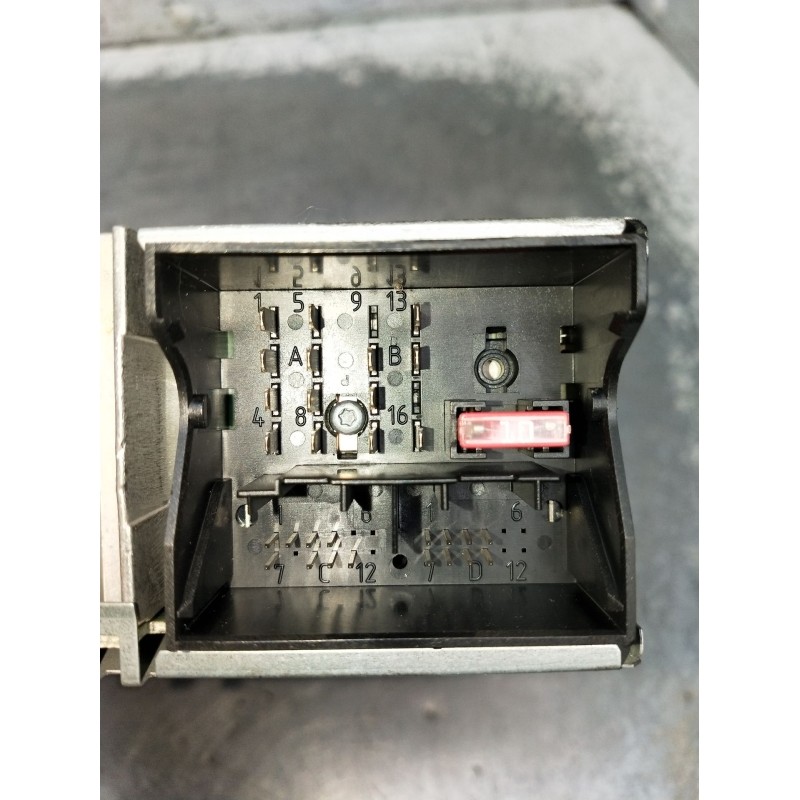 Recambio de sistema audio / radio cd para peugeot 307 (3a/c) 1.6 16v referencia OEM IAM 9662925977  2005