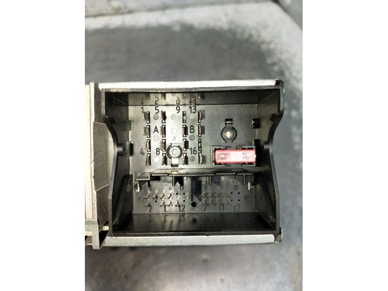 Recambio de sistema audio / radio cd para peugeot 307 (3a/c) 1.6 16v referencia OEM IAM 9662925977  2005