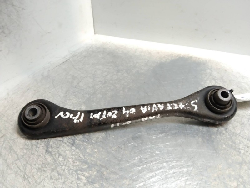 Recambio de brazo suspension inferior trasero derecho para skoda octavia combi (1z5) rs referencia OEM IAM   