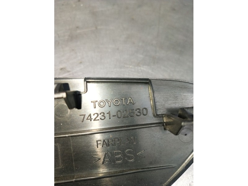 Recambio de mando elevalunas delantero derecho para toyota auris (_e15_) 2.0 d-4d (ade150_) referencia OEM IAM 7423102530 5P 200