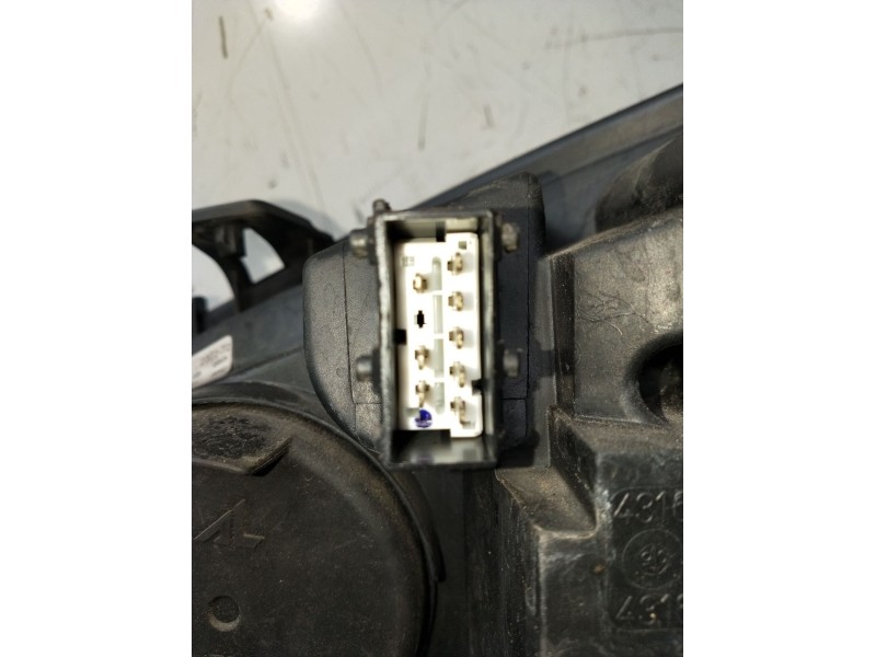 Recambio de faro derecho para peugeot 307 (3a/c) 1.6 16v referencia OEM IAM 9681832280  2005