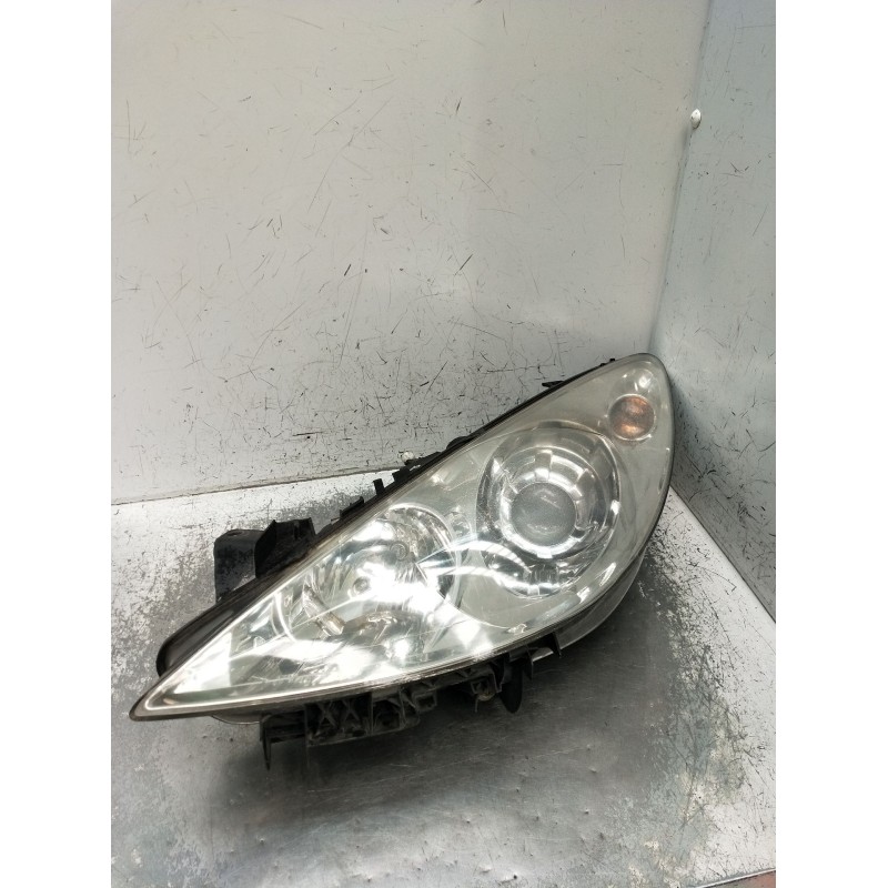 Recambio de faro izquierdo para peugeot 307 (3a/c) 1.6 16v referencia OEM IAM  VER FOTOS 2005