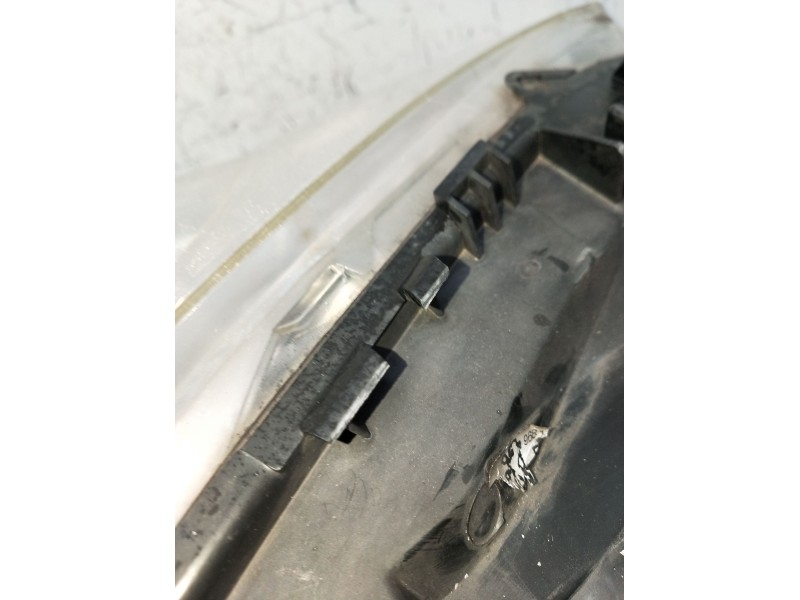 Recambio de faro izquierdo para peugeot 307 (3a/c) 1.6 16v referencia OEM IAM  VER FOTOS 2005