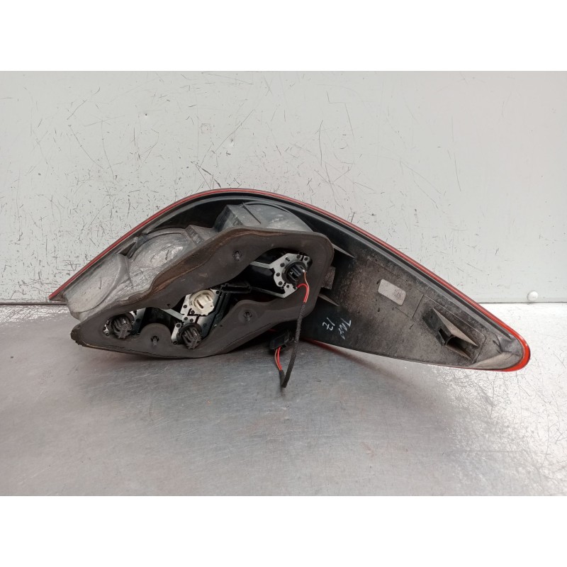 Recambio de piloto trasero izquierdo para mercedes-benz clase r (w251, v251) r 320 cdi 4-matic (251.022, 251.122) referencia OEM