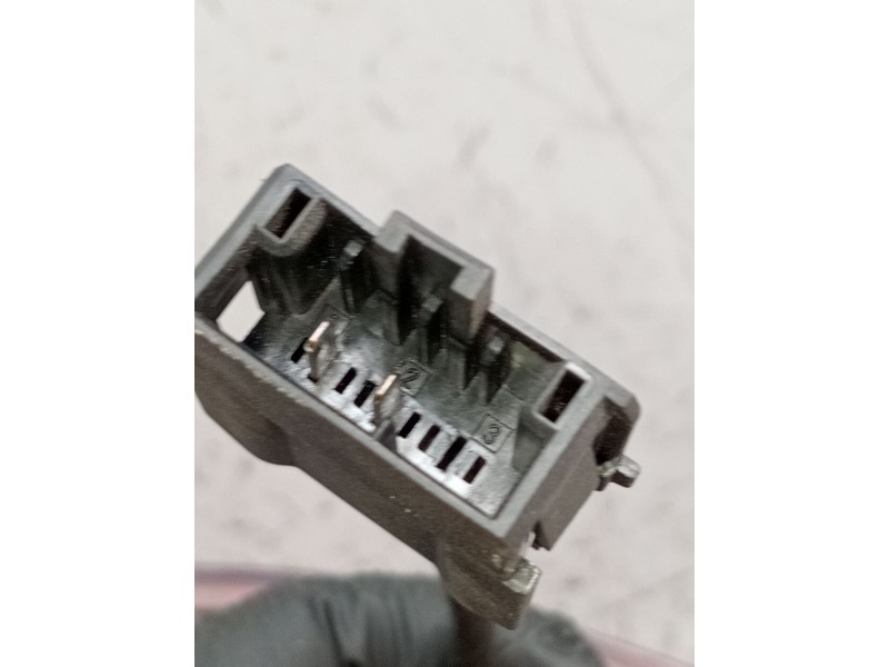Recambio de piloto trasero izquierdo para mercedes-benz clase r (w251, v251) r 320 cdi 4-matic (251.022, 251.122) referencia OEM