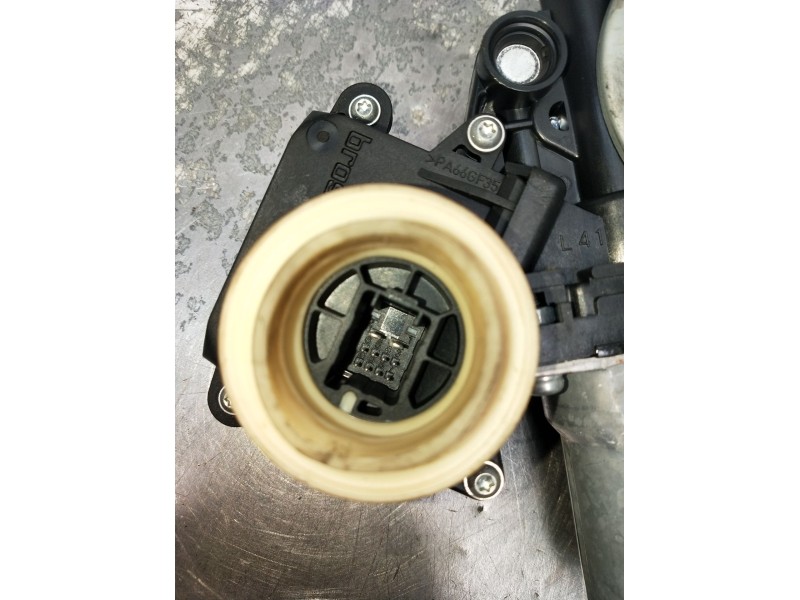 Recambio de elevalunas delantero izquierdo para toyota auris (_e15_) 2.0 d-4d (ade150_) referencia OEM IAM 8570202020 5P 2006