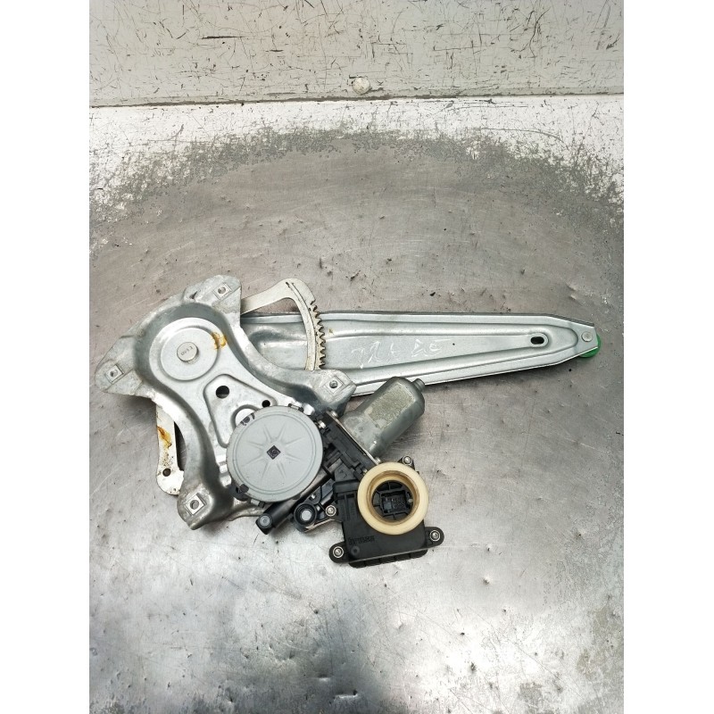 Recambio de elevalunas trasero derecho para toyota auris (_e15_) 2.0 d-4d (ade150_) referencia OEM IAM 8570202020 5P 2006