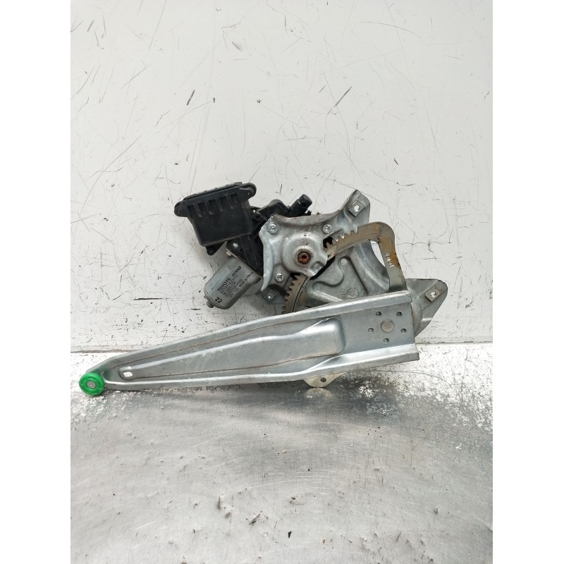 Recambio de elevalunas trasero izquierdo para toyota auris (_e15_) 2.0 d-4d (ade150_) referencia OEM IAM 8570102010 5P 2006