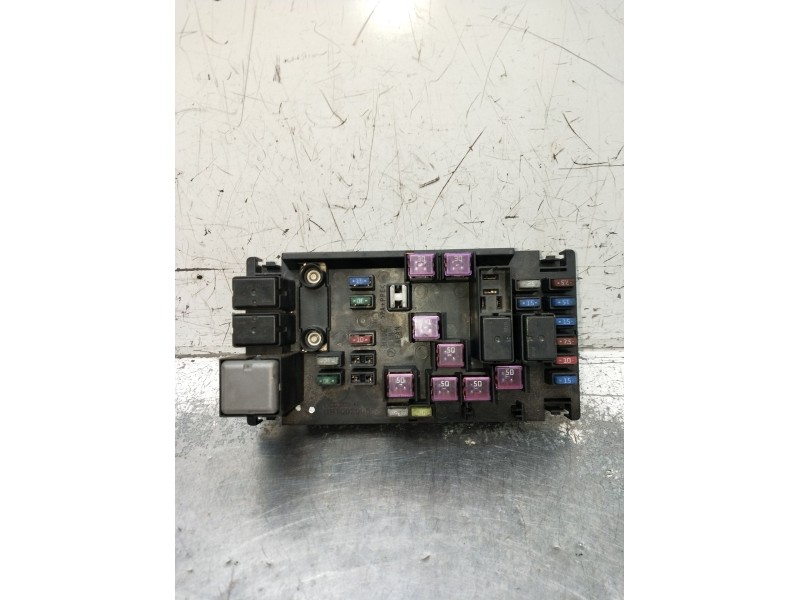 Recambio de caja reles / fusibles para subaru forester (sh_) 2.0 d awd (shh) referencia OEM IAM 82241SC070PE 106072 2008