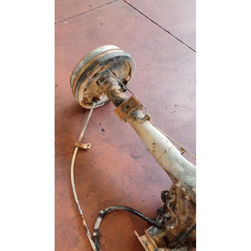 Recambio de puente trasero para mitsubishi l200 / triton (ka_t, kb_t) 2.5 di-d 4wd (kb4t) referencia OEM IAM TAMBOR  05