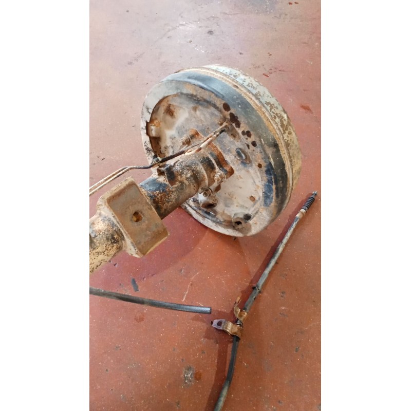 Recambio de puente trasero para mitsubishi l200 / triton (ka_t, kb_t) 2.5 di-d 4wd (kb4t) referencia OEM IAM TAMBOR  05