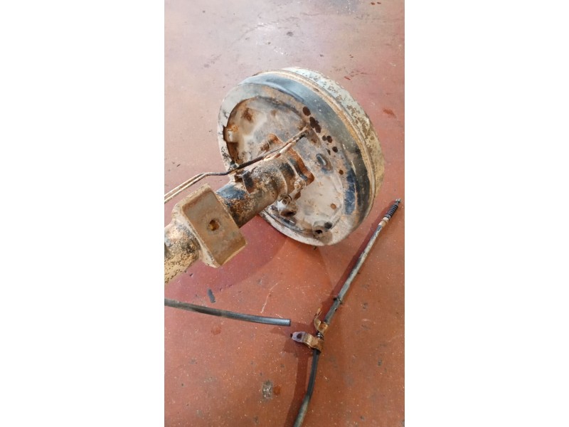 Recambio de puente trasero para mitsubishi l200 / triton (ka_t, kb_t) 2.5 di-d 4wd (kb4t) referencia OEM IAM TAMBOR  05