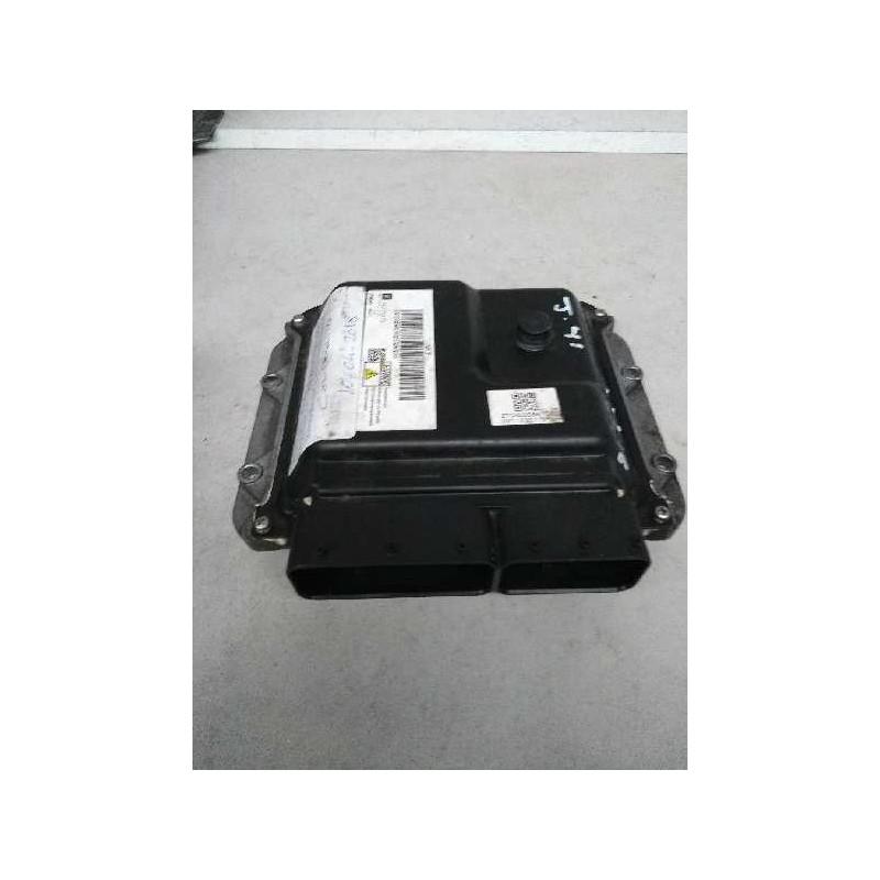 Recambio de centralita motor uce para opel astra j lim. 1.7 16v cdti referencia OEM IAM 55575315 MB2758009553 AALP