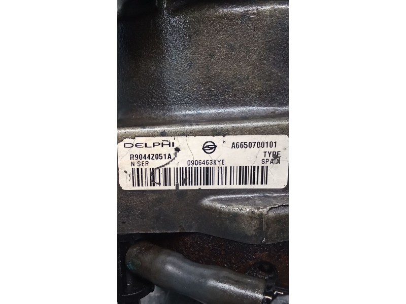 Recambio de bomba inyeccion para ssangyong kyron 2.0 xdi referencia OEM IAM R9044Z051A A6650700101 DELPHI