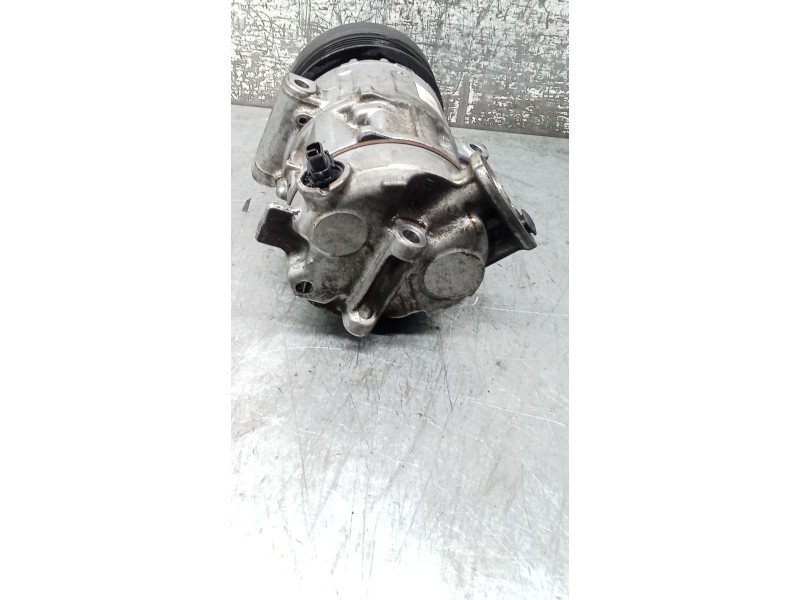 Recambio de compresor aire acondicionado para opel corsa d (s07) 1.2 (l08, l68) referencia OEM IAM 55701200  06