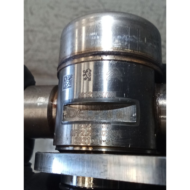 Recambio de bomba inyeccion para opel crossland x / crossland (p17, p2qo) 1.2 (75) referencia OEM IAM 9812133780 2128446039 VALV