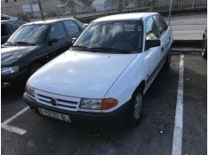 opel astra f berlina del año 1993