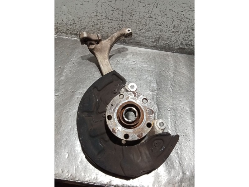 Recambio de mangueta delantera izquierda para audi a4 b7 (8ec) 2.0 tdi 16v referencia OEM IAM   