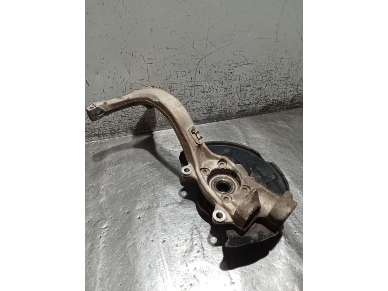 Recambio de mangueta delantera izquierda para audi a4 b7 (8ec) 2.0 tdi 16v referencia OEM IAM   