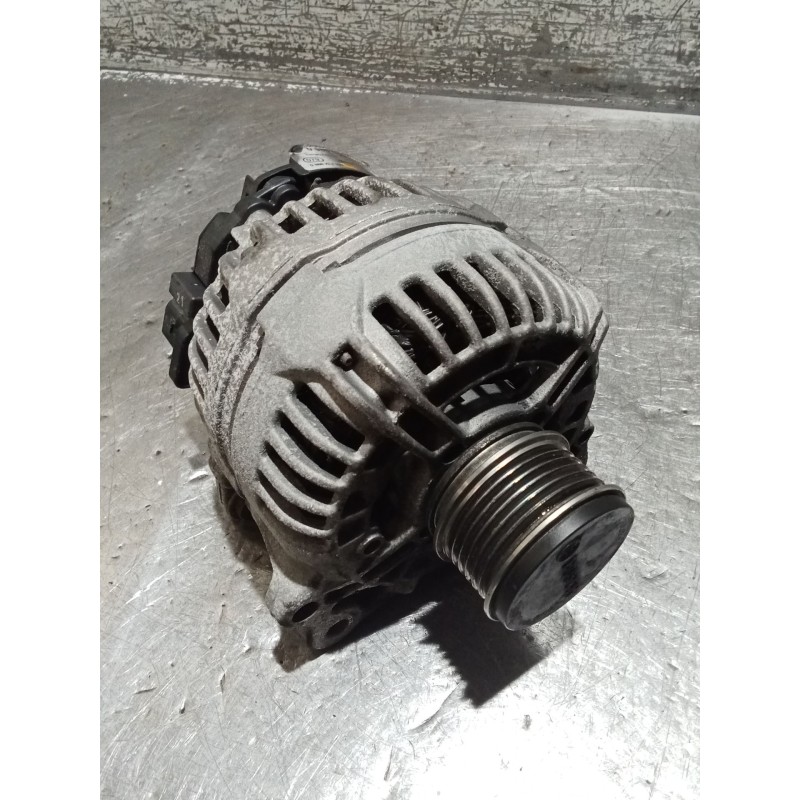 Recambio de alternador para audi a4 b7 (8ec) 2.0 tdi 16v referencia OEM IAM 0986045340 140A 05
