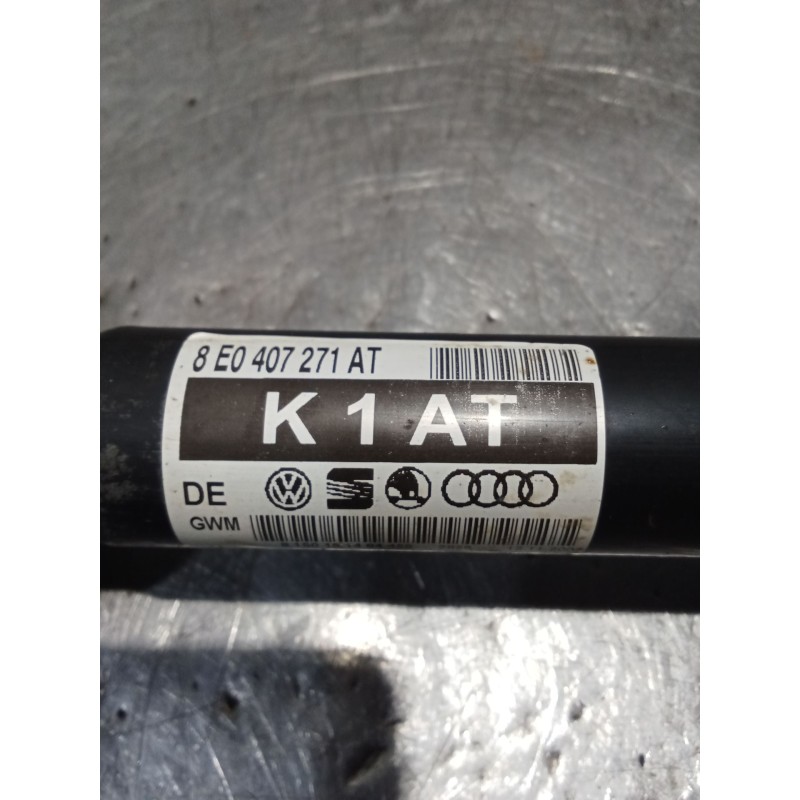 Recambio de transmision delantera izquierda para audi a4 b7 (8ec) 2.0 tdi 16v referencia OEM IAM 8E0407271AT  05