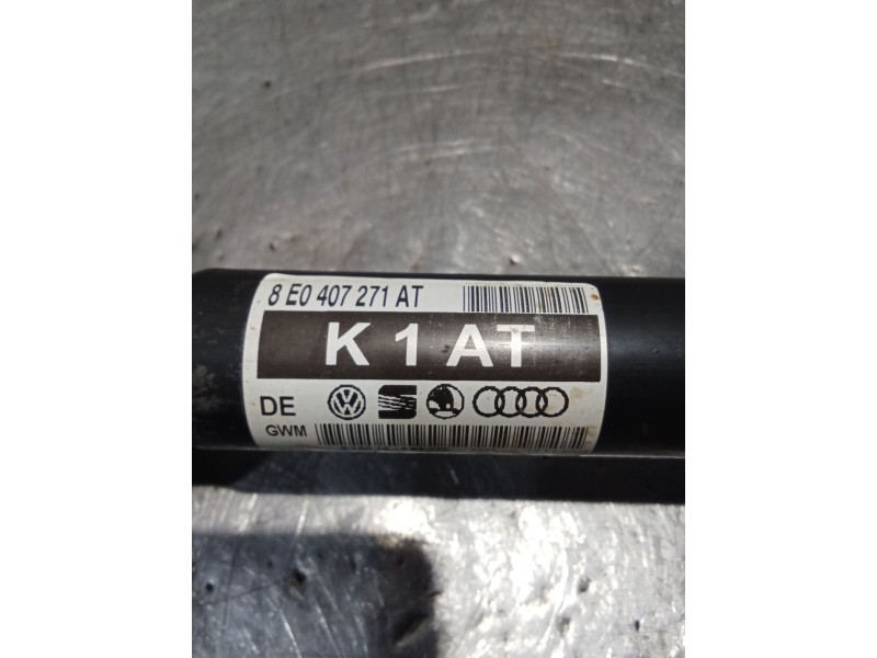 Recambio de transmision delantera izquierda para audi a4 b7 (8ec) 2.0 tdi 16v referencia OEM IAM 8E0407271AT  05