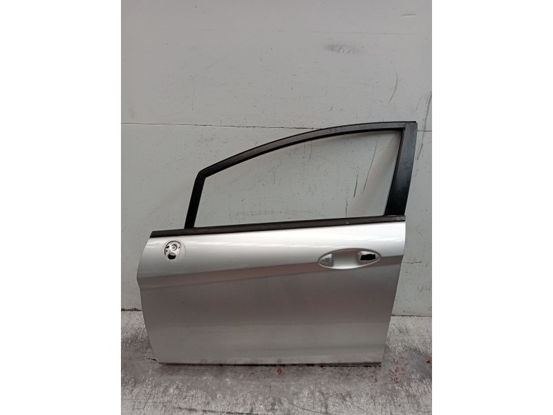 Recambio de puerta delantera izquierda para ford fiesta vi (cb1, ccn) 1.6 tdci referencia OEM IAM   