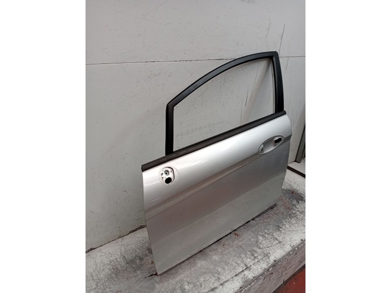 Recambio de puerta delantera izquierda para ford fiesta vi (cb1, ccn) 1.6 tdci referencia OEM IAM   