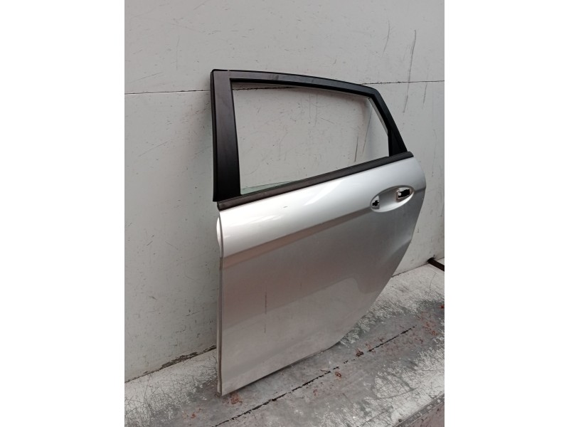 Recambio de puerta trasera izquierda para ford fiesta vi (cb1, ccn) 1.6 tdci referencia OEM IAM   