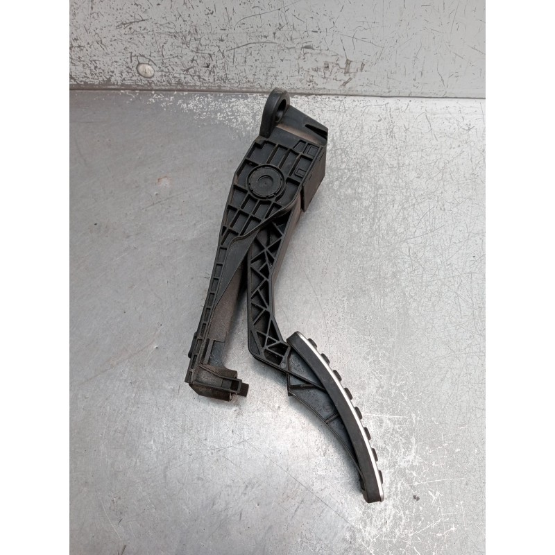 Recambio de potenciometro pedal para mercedes-benz clase r (w251, v251) r 320 cdi 4-matic (251.022, 251.122) referencia OEM IAM 