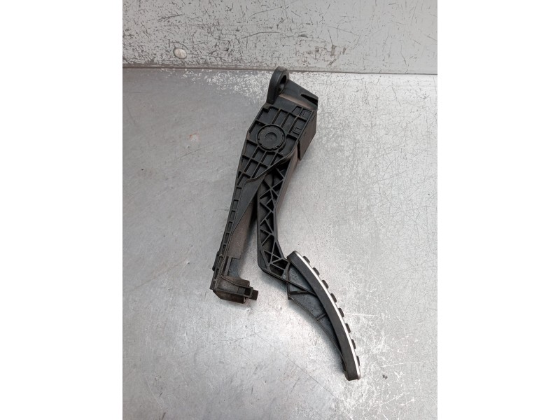 Recambio de potenciometro pedal para mercedes-benz clase r (w251, v251) r 320 cdi 4-matic (251.022, 251.122) referencia OEM IAM 