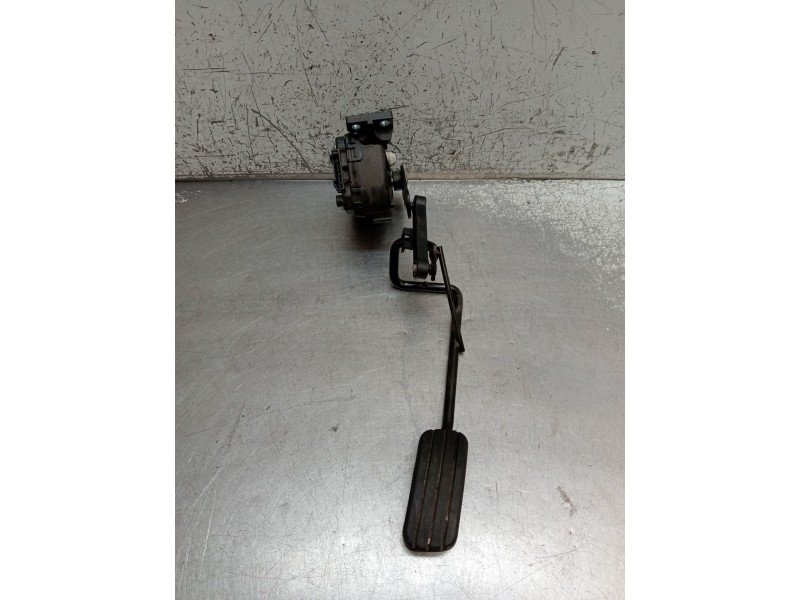 Recambio de potenciometro pedal para renault clio ii (bb_, cb_) 1.5 dci (b/cb3m) referencia OEM IAM 8200699681 6PV00811925 2001