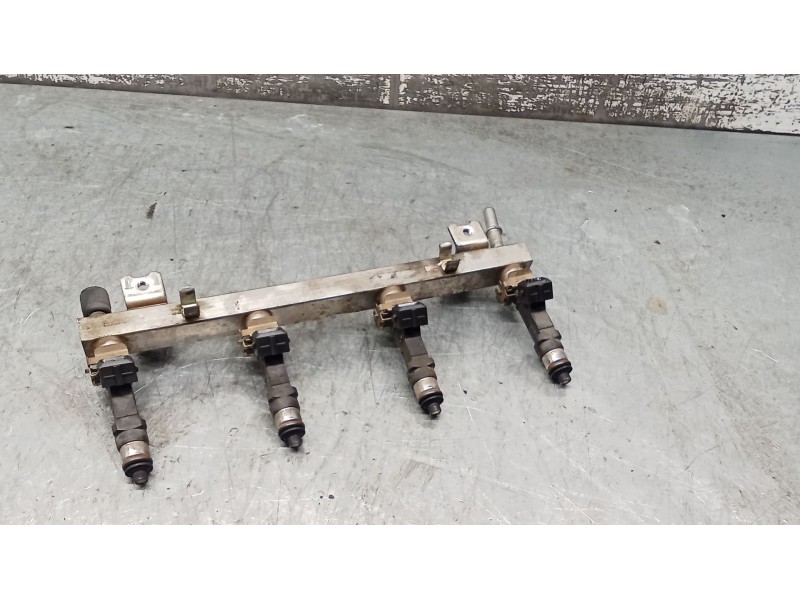Recambio de rampa inyectora para opel corsa d (s07) 1.2 (l08, l68) referencia OEM IAM   06