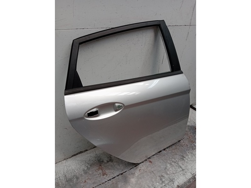 Recambio de puerta trasera derecha para ford fiesta vi (cb1, ccn) 1.6 tdci referencia OEM IAM   