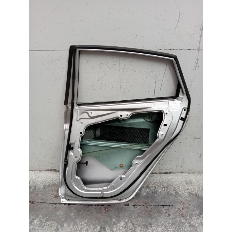 Recambio de puerta trasera derecha para ford fiesta vi (cb1, ccn) 1.6 tdci referencia OEM IAM   