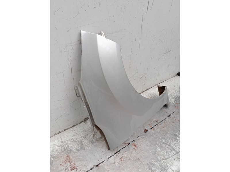 Recambio de aleta delantera derecha para ford fiesta vi (cb1, ccn) 1.6 tdci referencia OEM IAM   
