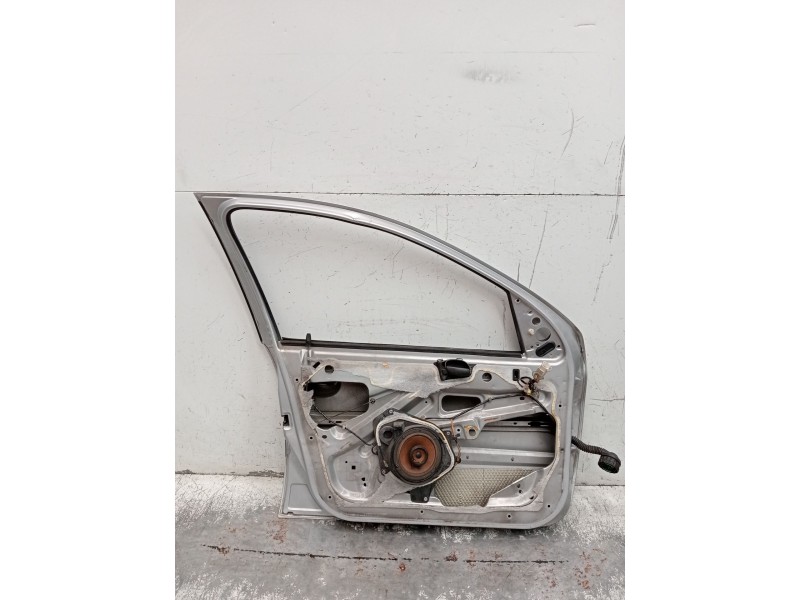 Recambio de puerta delantera izquierda para peugeot 206 hatchback (2a/c) 1.6 i referencia OEM IAM   