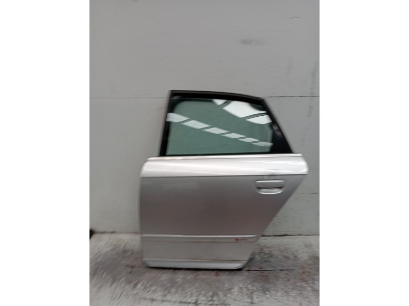 Recambio de puerta trasera izquierda para audi a4 b7 (8ec) 2.0 tdi 16v referencia OEM IAM   