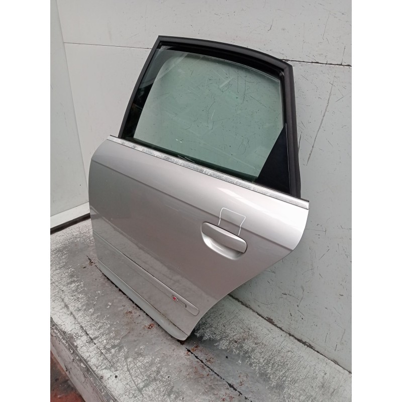 Recambio de puerta trasera izquierda para audi a4 b7 (8ec) 2.0 tdi 16v referencia OEM IAM   