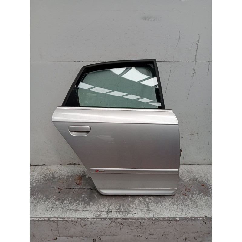 Recambio de puerta trasera derecha para audi a4 b7 (8ec) 2.0 tdi 16v referencia OEM IAM   