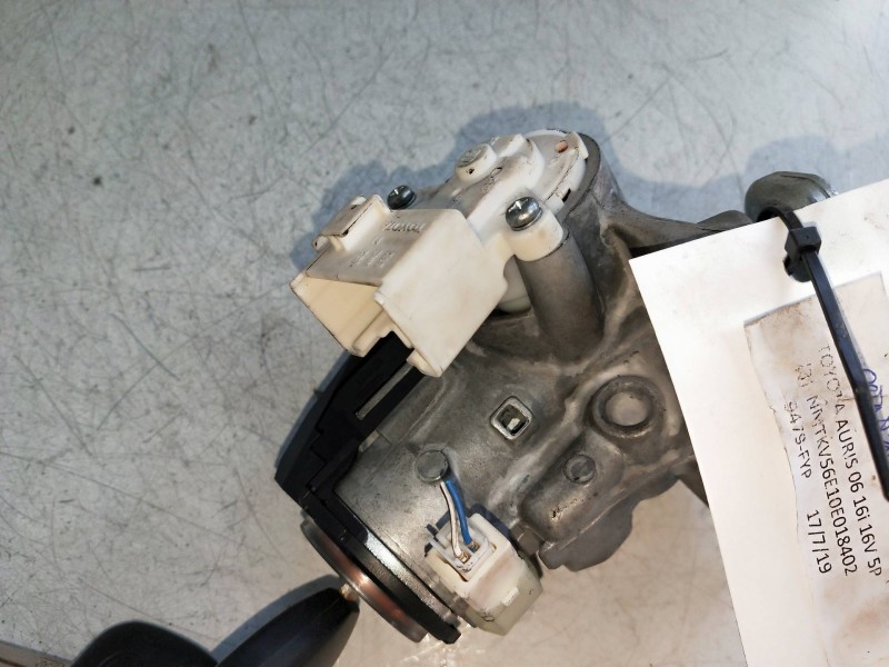 Recambio de conmutador de arranque para toyota auris 1.6 16v cat referencia OEM IAM N0502638639  