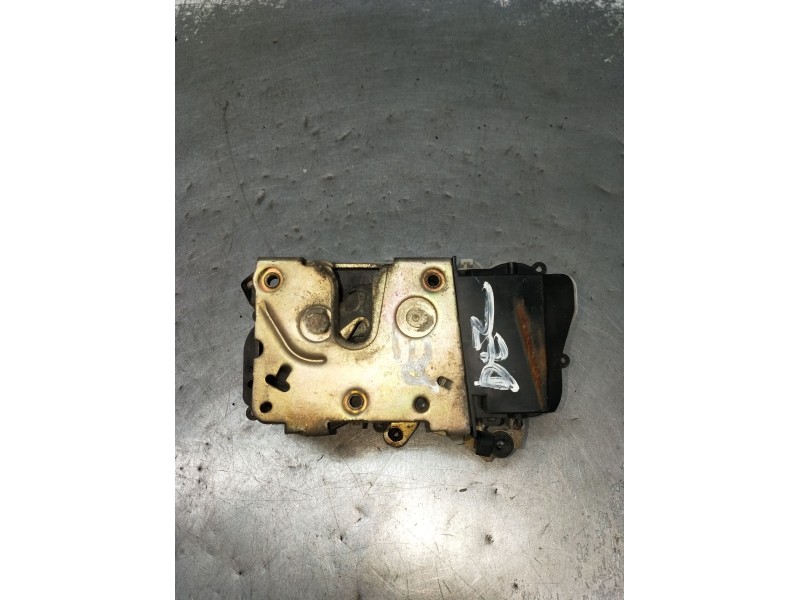 Recambio de motor cierre centralizado delantero derecho para peugeot 406 (8b) 1.9 td referencia OEM IAM  4P 1995