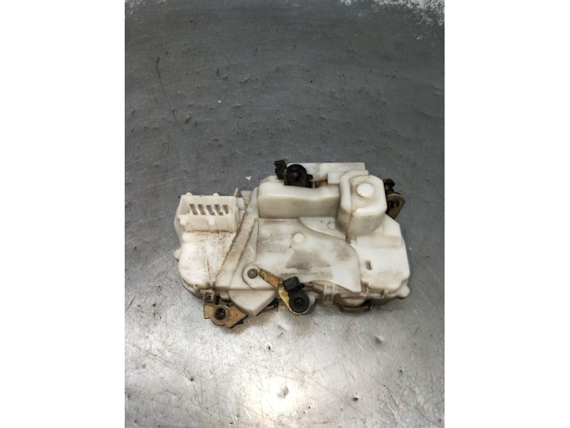 Recambio de motor cierre centralizado delantero derecho para peugeot 406 (8b) 1.9 td referencia OEM IAM  4P 1995
