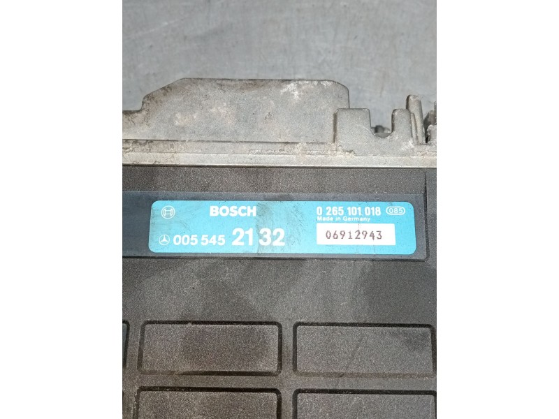 Recambio de centralita motor uce para mercedes-benz 124 sedán (w124) 300 d (124.130) referencia OEM IAM 0265101018 0055452132 19