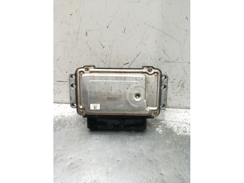 Recambio de centralita motor uce para alfa romeo mito (955_) 1.4 (955axb1b) referencia OEM IAM 0261S04407 51854161F 2008